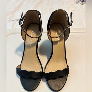 Chinese Laundry faux leather tan wedge sandals. 8